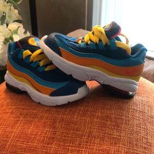 Nike Boys' Toddler Air Max 95 Casual Shoes, Green